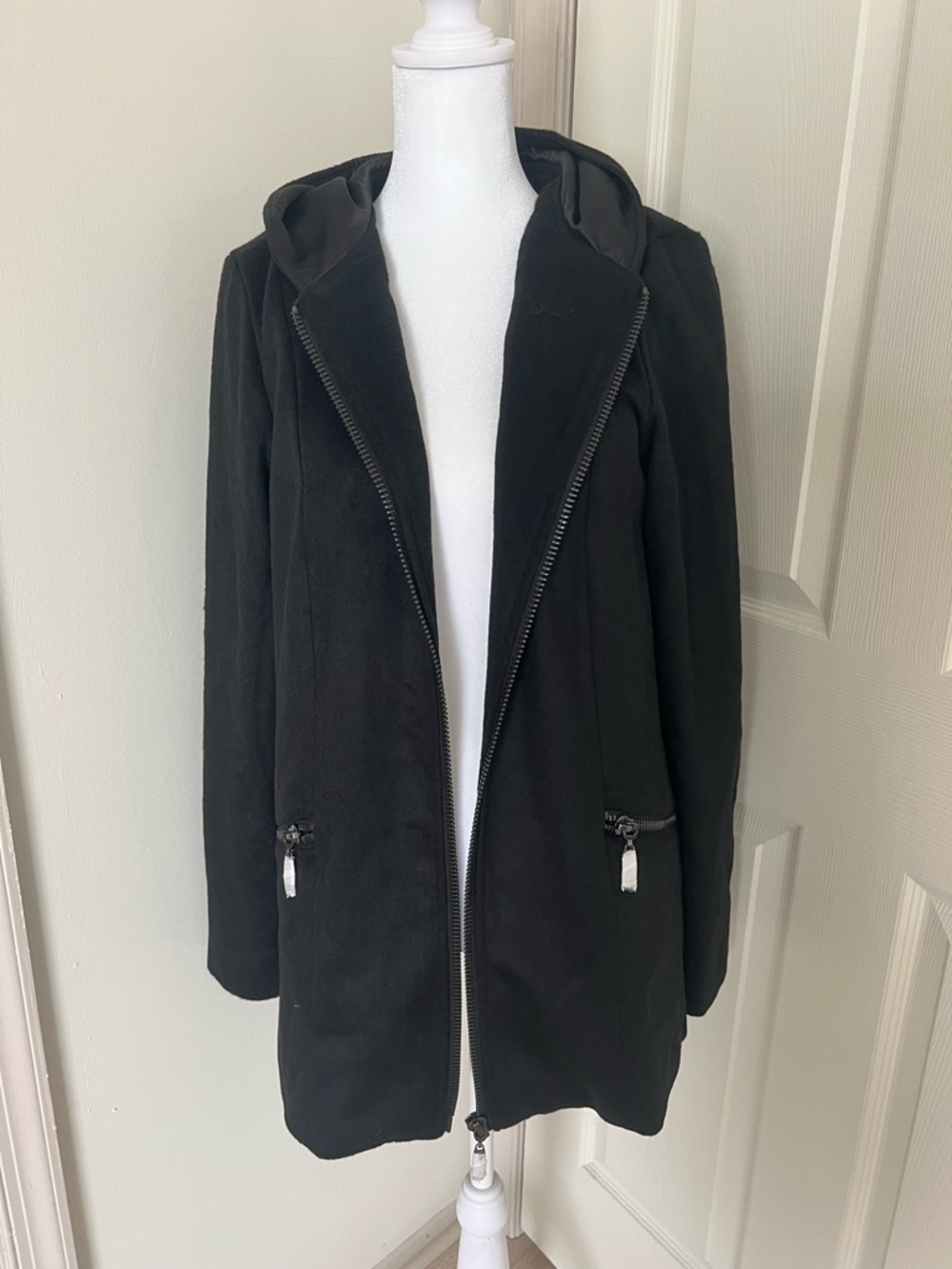 Tobi Black Hooded Zip-Front Trench Coat